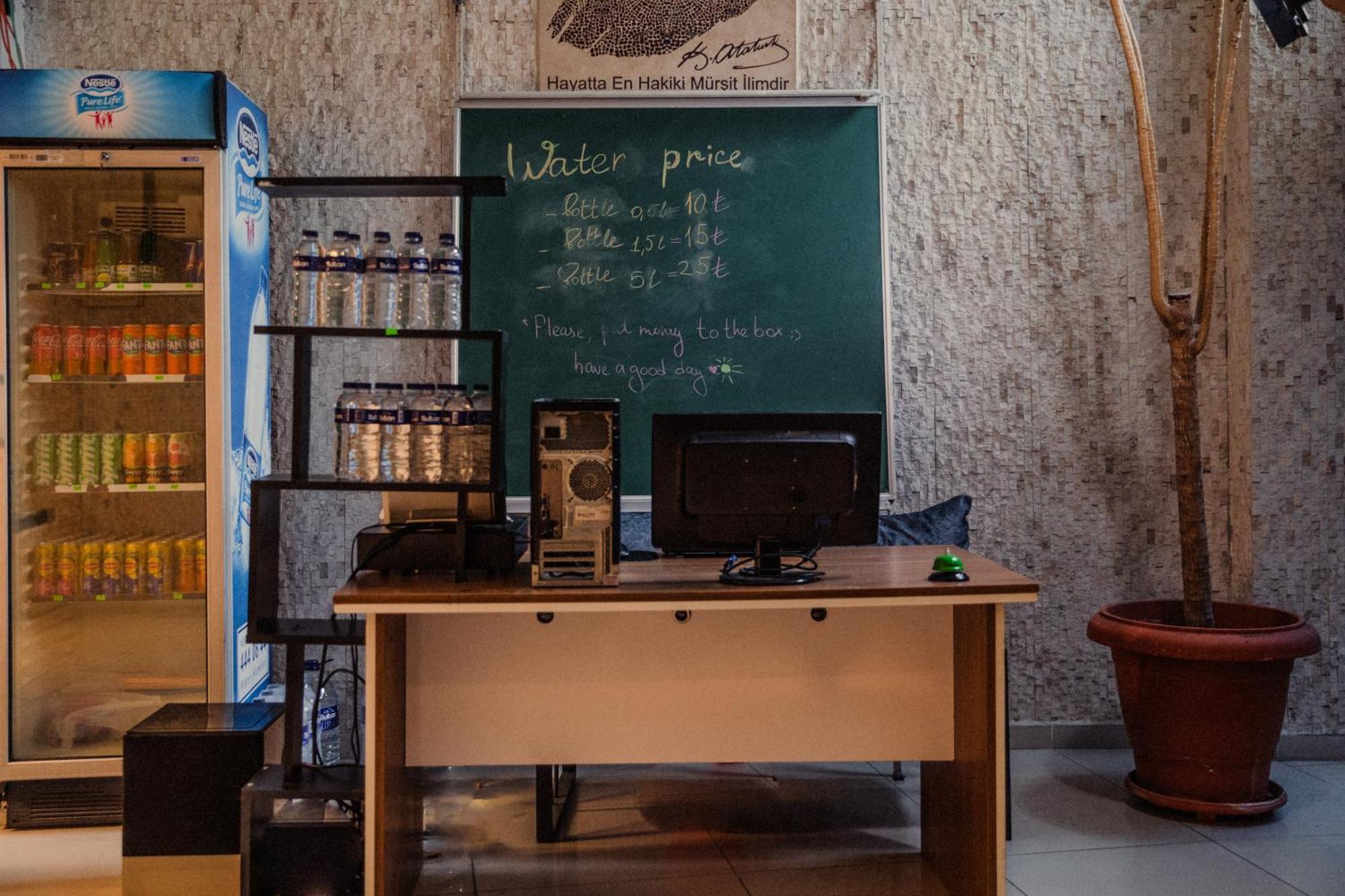 Room In A Digital Nomad House 107 Istanbul Bagian luar foto